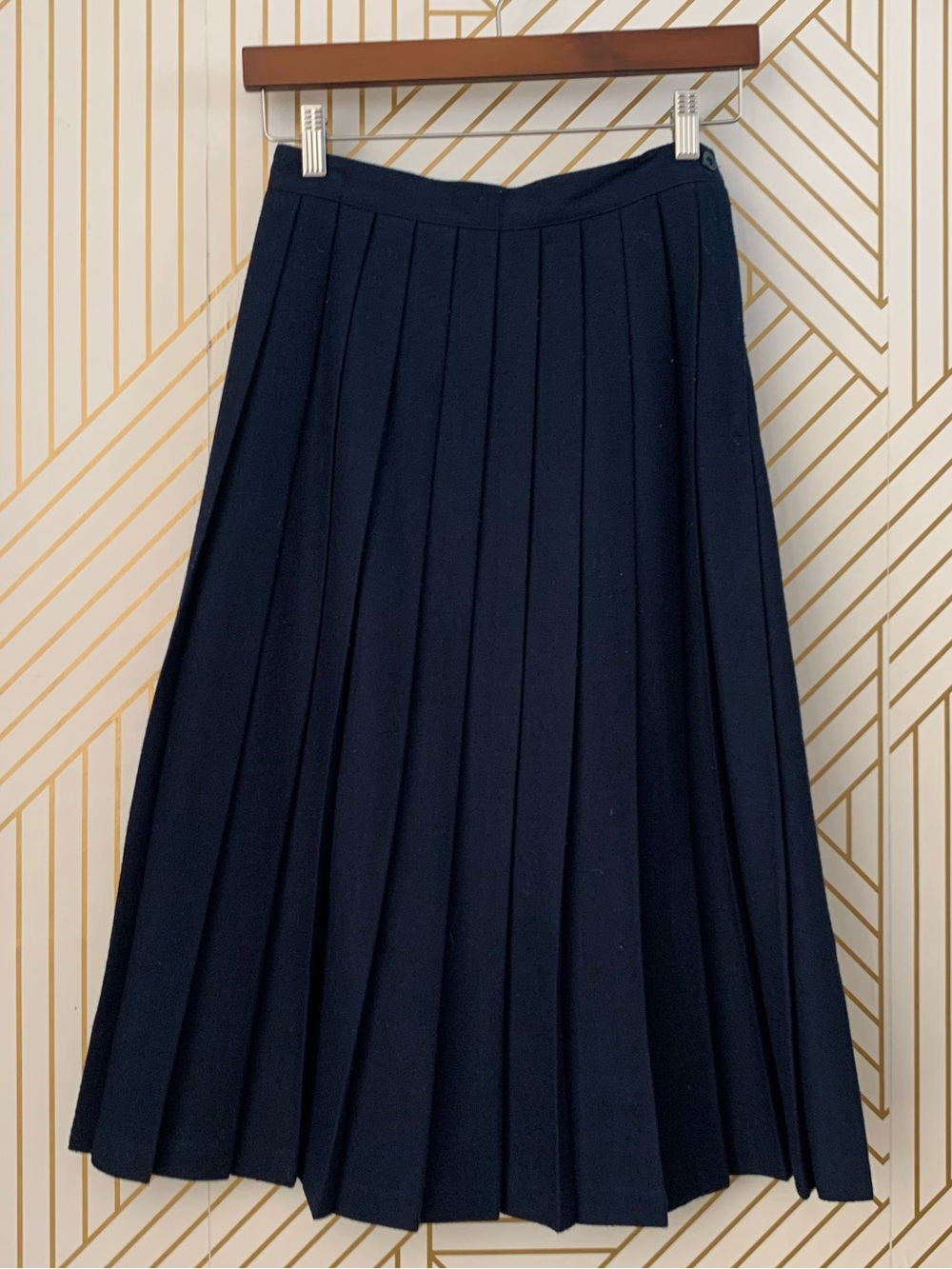 Vintage Oscar de la Renta Wool blend pleated A-line midi skirt old money size 6